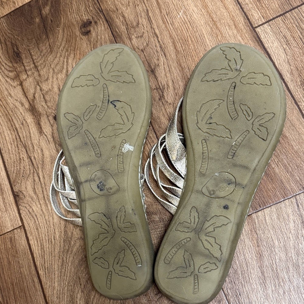 b.o.c. Silver Strappy Sandals - Picture 3 of 3
